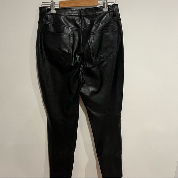 Aritzia Wilfred The Melina™ Slim Pant Vegan Leather - Picture 6 of 12